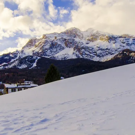 Monolocale Romantico Tra Le Vette Di Cortina